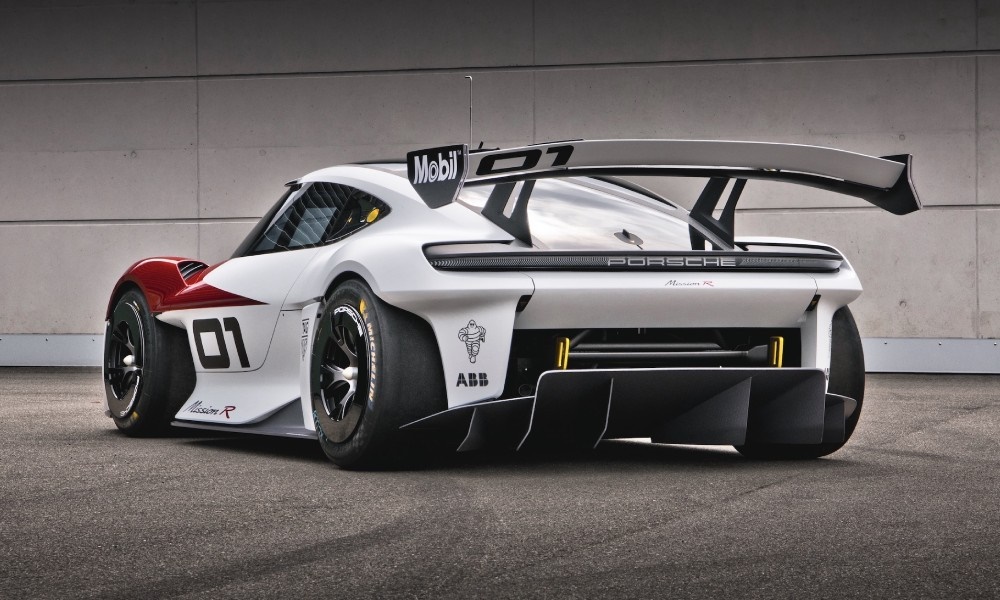 Porsche Mission R: ηλεκτρικό αγωνιστικό από το μέλλον