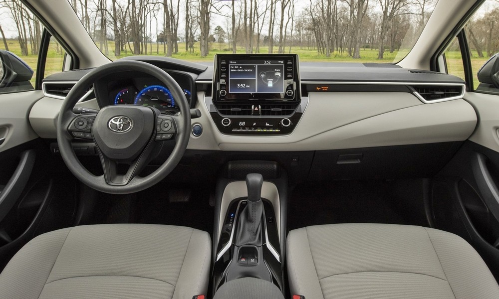 Η Toyota ετοιμάζει φρεσκάρισμα για την Corolla