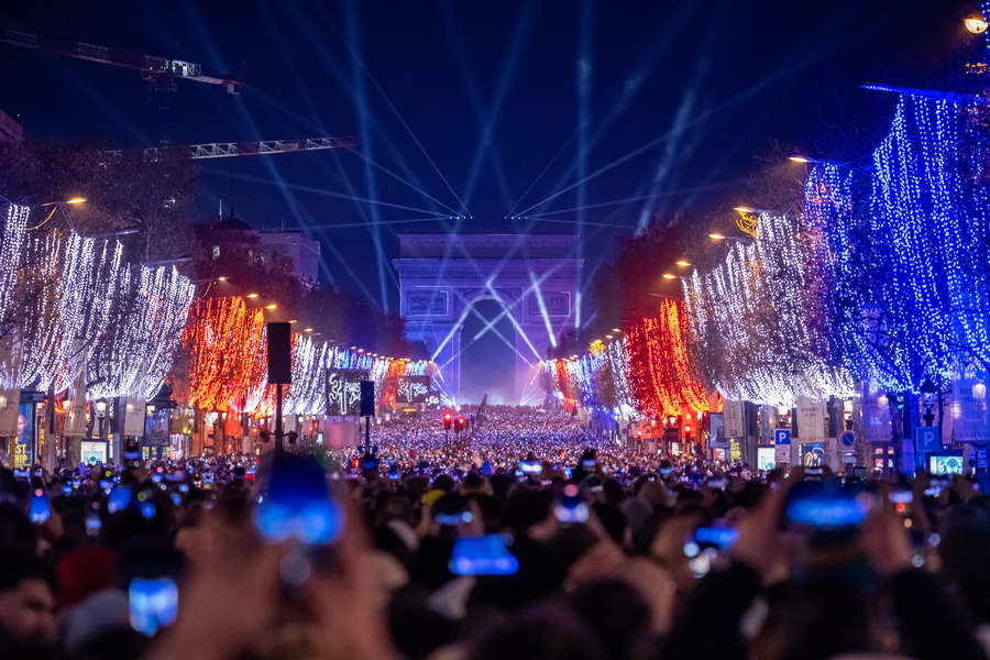 Ο πλανήτης υποδέχθηκε το 2026: Εντυπωσιακά σόου πυροτεχνημάτων σε Κίνα, Ντουμπάι, Σίδνεϊ και Παρίσι, δείτε βίντεο και φωτογραφίες Ο πλανήτης υποδέχθηκε το 2026: Εντυπωσιακά σόου πυροτεχνημάτων σε Κίνα, Ντουμπάι, Σίδνεϊ και Παρίσι, δείτε βίντεο και φωτογραφίες