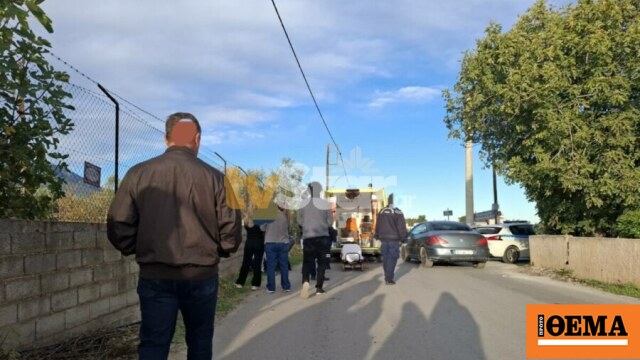 Γυναίκα παρασύρθηκε από αυτοκίνητο την ώρα που πήγαινε το παιδί της στο σχολείο