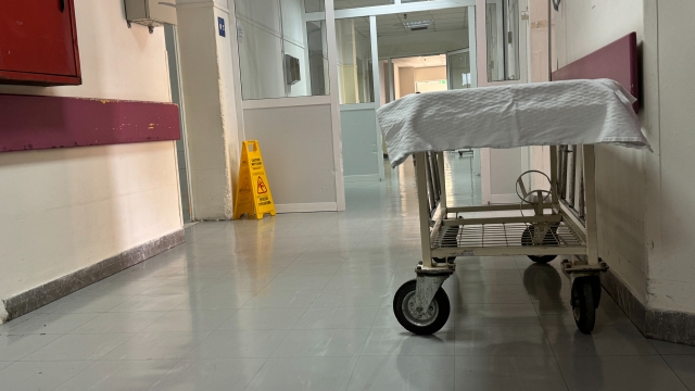 Τραγωδία με 55χρονο Βρετανό στα Καλάβρυτα: Πήγε τη σύζυγό του στο νοσοκομείο και άφησε ο ίδιος την τελευταία του πνοή