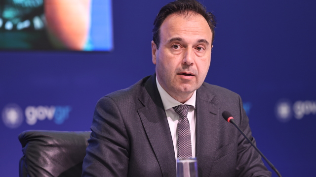 Yapay Zeka İçin Yeni Çerçeve: Vatandaşlar, İşletmeler ve Kamu İçin Neler Değişiyor