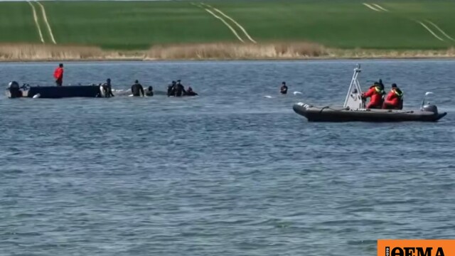 Μεγάλη επιχείρηση για τη διάσωση της φάλαινας Τίμι που έχει εγκλωβιστεί στα παράλια της Βαλτικής, τη μεταφέρουν στα βαθιά