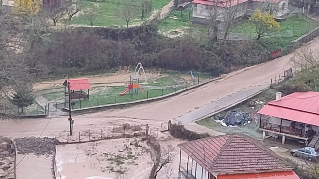 Σοβαρά προβλήματα σε χωριά του δήμου Μετεώρων από τις βροχοπτώσεις