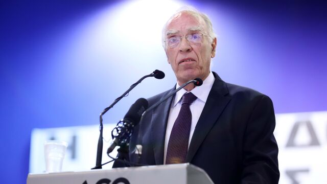 Phil Levantis Λεβέντης στο ΘΕΜΑ 104,6: Γραμμή προδοσίας η σύνθετη ονομασία για το ...