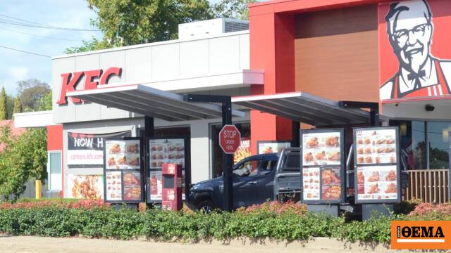 Άνδρας μαχαίρωσε εργαζόμενο των KFC, επειδή… νευρίασε για τη σάλτσα που έβαλαν στην παραγγελία του