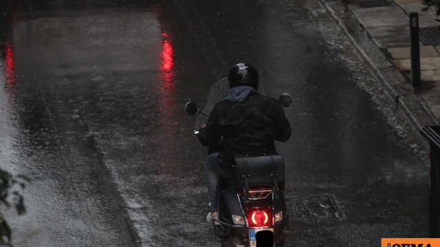 Πάνω από 1.000 παραβάσεις στην Ελλάδα για μη χρήση κράνους σε μία εβδομάδα