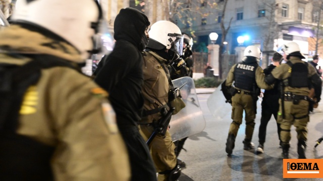61 προσαγωγές, εκ των οποίων 7 συλλήψεις στην Αθήνα μετά το συλλαλητήριο για τα Τέμπη 61 προσαγωγές, εκ των οποίων 7 συλλήψεις στην Αθήνα μετά το συλλαλητήριο για τα Τέμπη