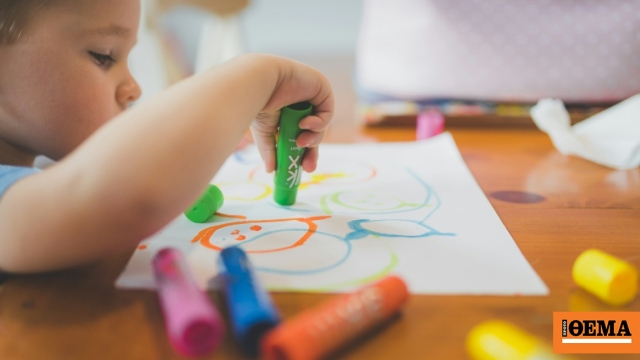 Δασκάλα στο Λουτράκι κατήγγειλε 6χρονο μαθητή ότι τη θώπευσε επειδή την άγγιξε για να της δείξει τη ζωγραφιά του