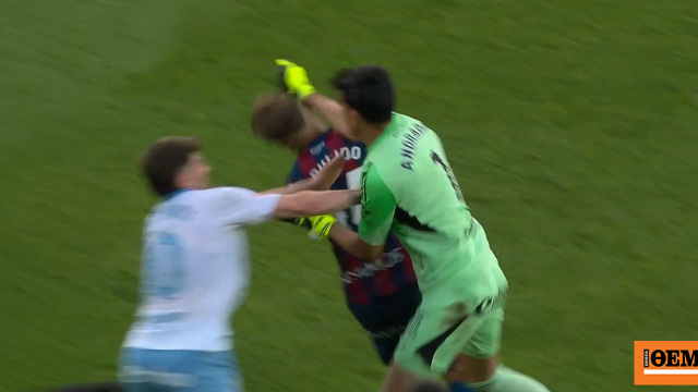 Βίντεο: Ο τερματοφύλακας της Σαραγόσα γρονθοκόπησε τον αρχηγό της Ουέσκα