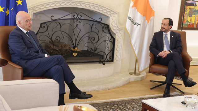 Χριστοδουλίδης σε Δένδια: Η Ευρώπη  ασχολείται πλέ