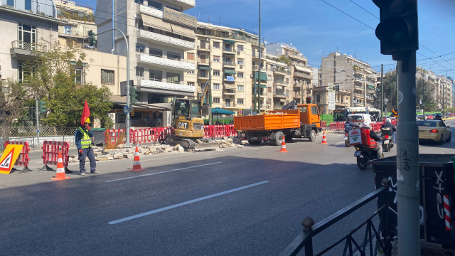Αντιδράσεις κατοίκων για νέο εργοτάξιο στην Αλεξάνδρας Αντιδράσεις κατοίκων για νέο εργοτάξιο στην Αλεξάνδρας