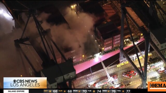 Πυρκαγιά ξέσπασε σε πλοίο στο λιμάνι του Λος Άντζελες