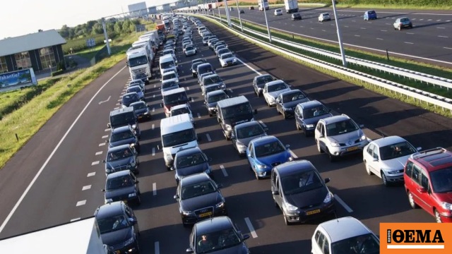 Δεν πληρώνουν τα τέλη κυκλοφορίας Δεν πληρώνουν τα τέλη κυκλοφορίας