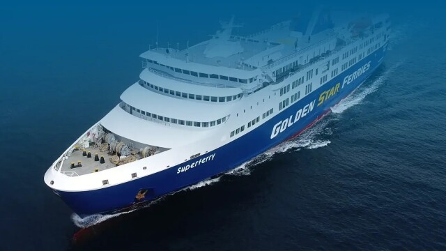 Ταλαιπωρία για 380 επιβάτες: Καθυστέρηση στον απόπλου του «Σούπερ Φέρι» στη Ραφήνα λόγω εμπλοκής της άγκυρας