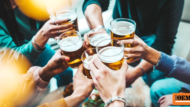 Επτά συλλήψεις για διάθεση αλκοόλ σε ανηλίκους στη Θεσσαλονίκη Επτά συλλήψεις για διάθεση αλκοόλ σε ανηλίκους στη Θεσσαλονίκη