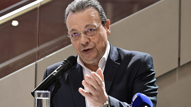 Φάμελλος: Να κατατεθεί η πρόταση δυσπιστίας Φάμελλος: Να κατατεθεί η πρόταση δυσπιστίας