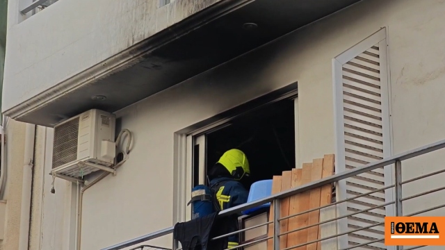 Φωτιά σε διαμέρισμα στου Ζωγράφου και εκτεταμένες φθορές Φωτιά σε διαμέρισμα στου Ζωγράφου και εκτεταμένες φθορές