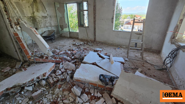 Δόκιμος πυροσβέστης ο 19χρονος που καταπλακώθηκε από τοίχο στα Φάρσαλα Δόκιμος πυροσβέστης ο 19χρονος που καταπλακώθηκε από τοίχο στα Φάρσαλα