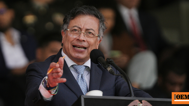 Ο πρόεδρος της Κολομβίας προτείνει «γενική αμνηστία» και τον σχηματισμό «μεταβατικής κυβέρνησης» για να τερματιστεί η πολιτική κρίση