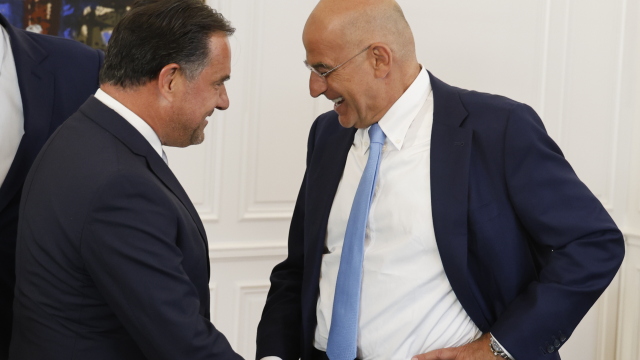 Credit to Dendias Georgiadis for the new facade at the Ministry of National Defense: It symbolizes the new spirit of the Armed Forces