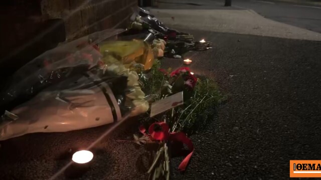 Αφγανός επιτέθηκε με μαχαίρι, σκότωσε έναν 49χρονο και τραυμάτισε δύο άλλους ανθρώπους Αφγανός επιτέθηκε με μαχαίρι, σκότωσε έναν 49χρονο και τραυμάτισε δύο άλλους ανθρώπους