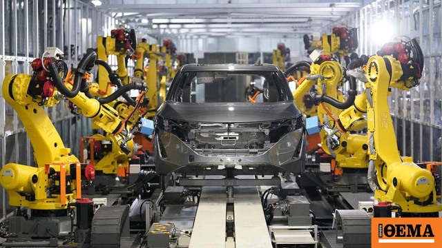 Αυτοκινητοβιομηχανίες προειδοποιούν για διακοπές παραγωγής «σε λίγες ημέρες» Αυτοκινητοβιομηχανίες προειδοποιούν για διακοπές παραγωγής «σε λίγες ημέρες»