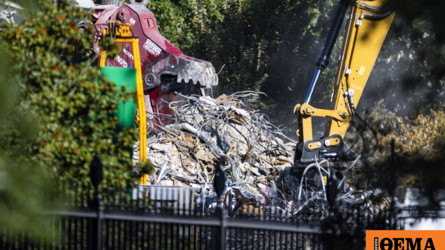 Ένας στους δύο Αμερικανοί λένε «όχι» στα σχέδια του Τραμπ για την τεράστια αίθουσα χορού Ένας στους δύο Αμερικανοί λένε «όχι» στα σχέδια του Τραμπ για την τεράστια αίθουσα χορού