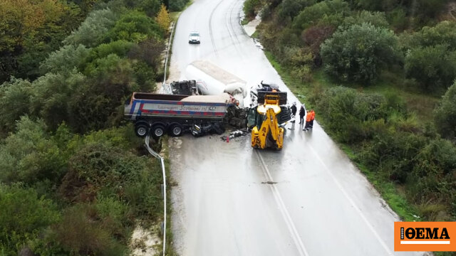 Τροχαίο με δύο νταλίκες στον Αργυρότοπο Ηγουμενίτσας