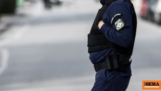 Απατεώνισσα υποδύθηκε την αστυνομικό και έπεισε 57χρονη να της δώσει 100.000 ευρώ