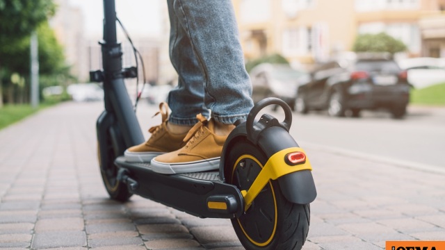 Ελεύθερος με αναμορφωτικό μέτρο ο 13χρονος που άρπαξε πατίνι από νεαρό προσποιούμενος ότι είχε μαχαίρι