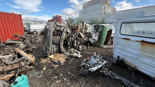 55χρονος συνελήφθη στον Ασπρόπυργο για μόλυνση περιβάλλοντος σε διαλυτήριο αυτοκινήτων