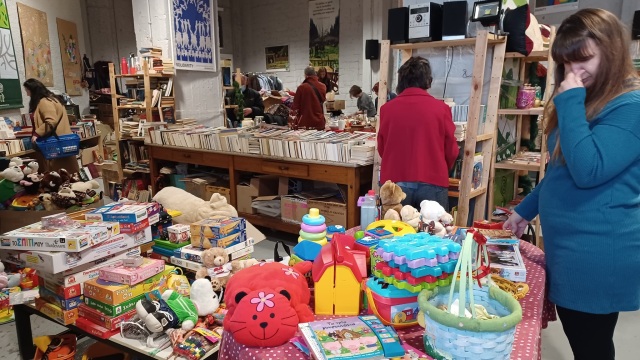 Χριστουγεννιάτικο παζάρι από την ομάδα «Ξεblogάρισμα» στο Γκάζι