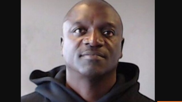 Συνελήφθη παγκοσμίου φήμης καλλιτέχνης στις ΗΠΑ γιατί είχε λήξει η άδεια οδήγησής του