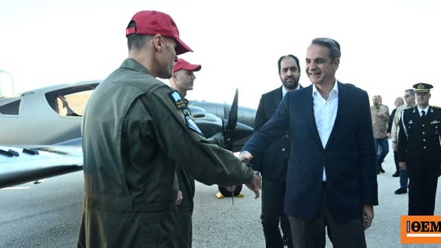 Kyriakos Mitsotakis: We welcome the first privately owned aircraft in the history of the Fire Department
