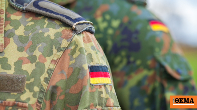 «Καπνίστε μαριχουάνα» – Ηγέτης της γερμανικής Αριστεράς συμβουλεύει τους νέους πως να αποφύγουν τη στρατιωτική θητεία