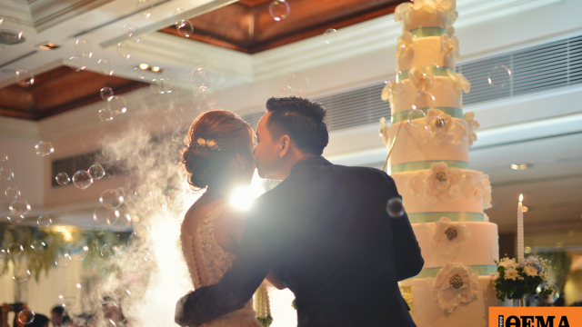 Κινεζική πόλη προσφέρει καταναλωτικά κουπόνια για νεόνυμφους με στόχο την αύξηση των γάμων