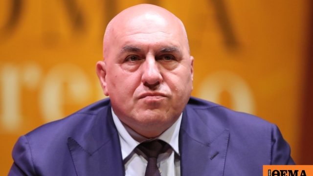 «Δεχόμαστε επίθεση, είναι παράλογο να μην αντιδράμε»