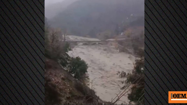 Η κακοκαιρία σαρώνει τη Δυτική Ελλάδα: Πλημμύρες, κατολισθήσεις, απεγκλωβισμοί και μπαράζ από 112