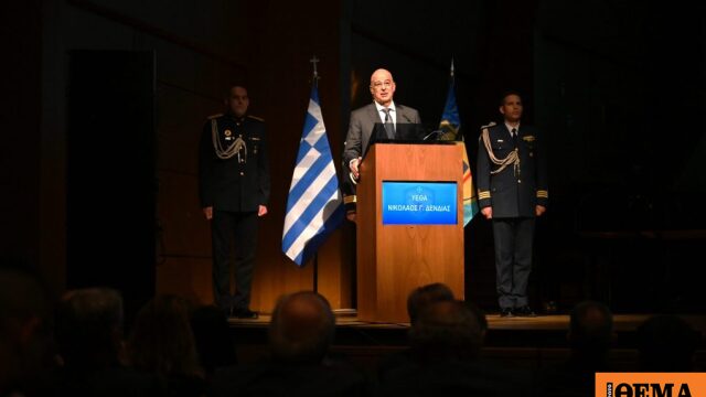 Λαμπρή εκδήλωση παρουσία Δένδια για την ημέρα των Ενόπλων Δυνάμεων στο Μέγαρο Μουσικής