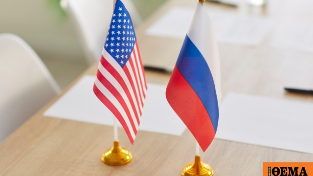 Οι ΗΠΑ διεξάγουν μυστικές συνομιλίες με τη Ρωσία και την Ουκρανία στο Αμπού Ντάμπι