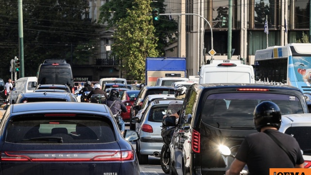 Εντοπίστηκαν 161 αυτοκίνητα που παραβίαζαν το καθεστώς ακινησίας