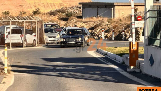 Στην Κρήτη η σορός του 19χρονου Ραφαήλ που σκοτώθηκε από χειροβομβίδα στη Ρόδο