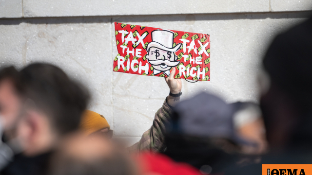 Οι Ελβετοί καταψήφισαν την πρόταση για φορολόγηση των πολύ πλούσιων με ποσοστό 79%, σύμφωνα με πρώτες εκτιμήσεις