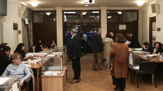 Πρώτος Αναστασόπουλος και δεύτερος ο Κουτσόλαμπρος στο 53% των καταμετρηθέντων