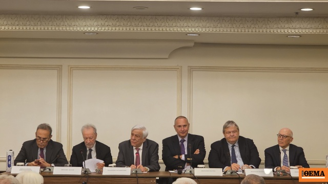 Η μονομαχία ΗΠΑ- Κίνας για τη χρήση της Τεχνητής Νοημοσύνης