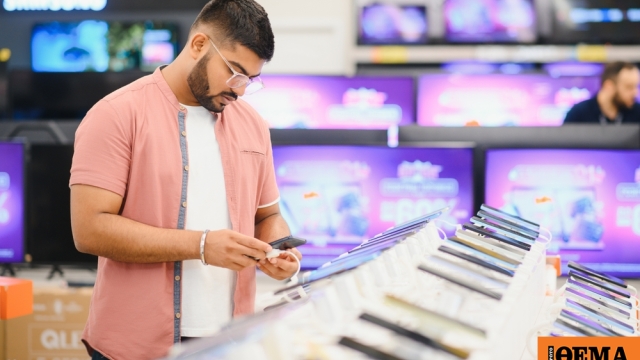 Ανησυχίες στην Ινδία μετά την απόφαση των αρχών να επιβάλουν μια εφαρμογή κυβερνοασφάλειας στα κινητά