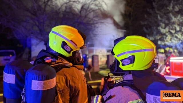 Ένα παιδί έχασε τη ζωή του σε φωτιά που ξέσπασε σε σπίτι στο Βερολίνο