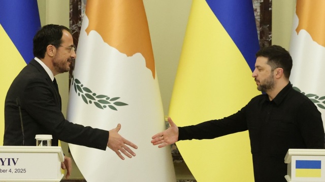 Ο Χριστοδουλίδης υποδέχεται στην Λευκωσία Ζελένσκι, Φον ντερ Λάιεν και Κόστα Ο Χριστοδουλίδης υποδέχεται στην Λευκωσία Ζελένσκι, Φον ντερ Λάιεν και Κόστα