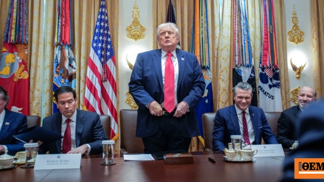 Ο Ντόναλντ Τραμπ γυρίσει την πλάτη στην Ευρώπη και την υποβαθμίζει σε εσωτερικό εχθρό